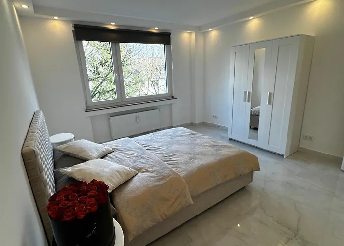 Apartment Rheinblick Oberkassel Düsseldorf